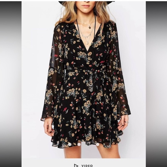 Free People Chiffon Lilou Black Floral Faux Wrap Mini Dress (Medium) - Picture 15 of 15